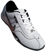 Tênis Nike Fit Branco e Preto MOD:10101